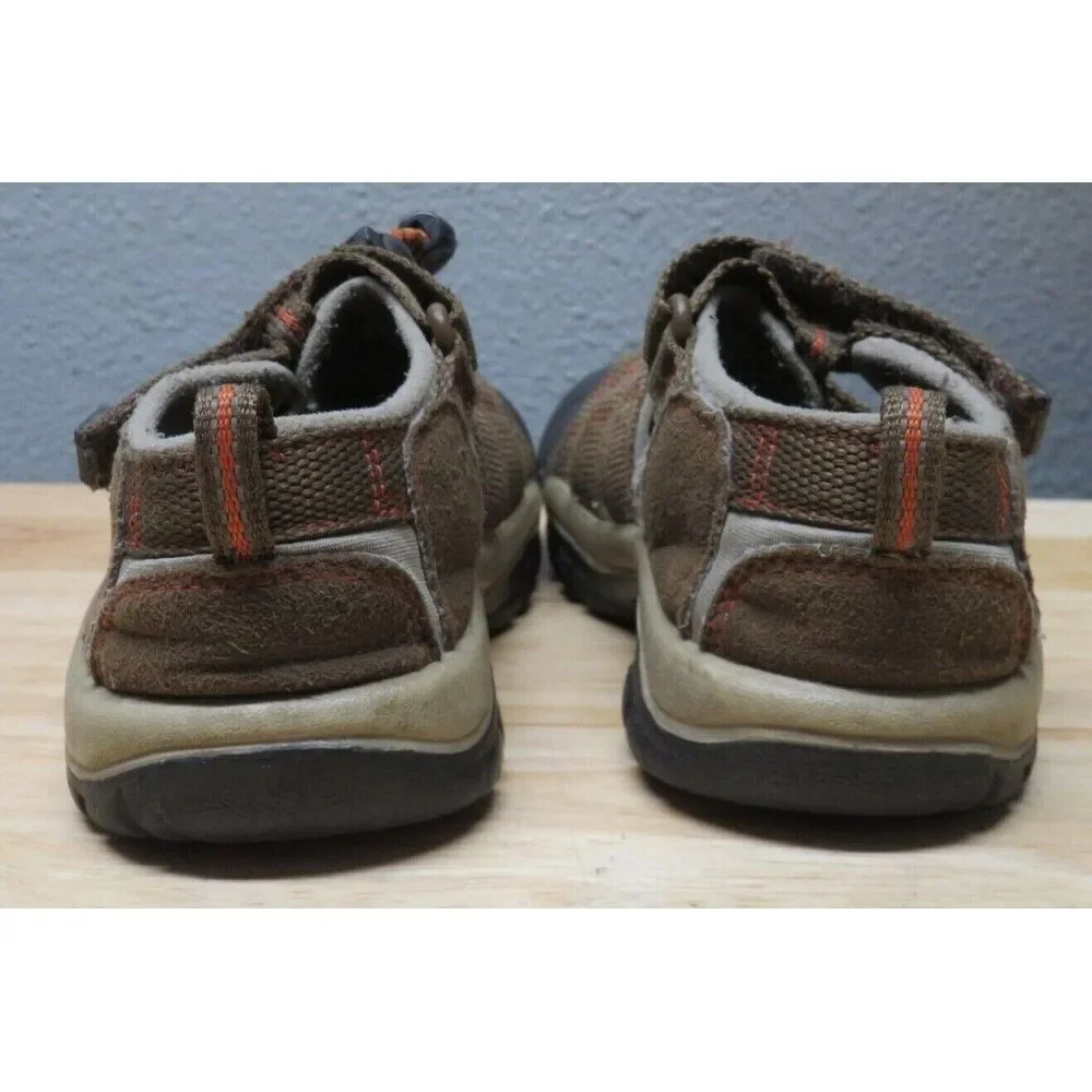 KEEN Newport H2 Jr Waterproof Sandals Kids 10 Brown‎ Beach Lake Pool Shoes